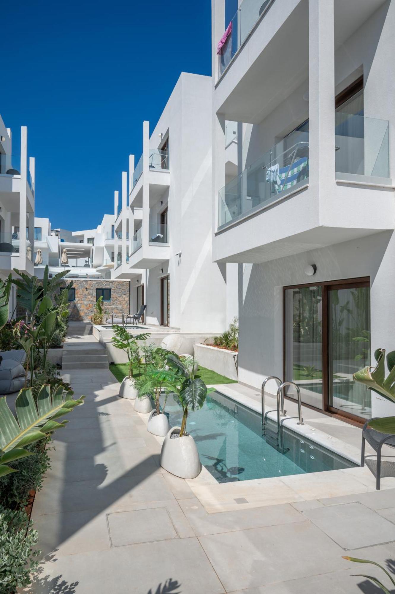 خيرسونِسوس Mika Villas & Suites المظهر الخارجي الصورة