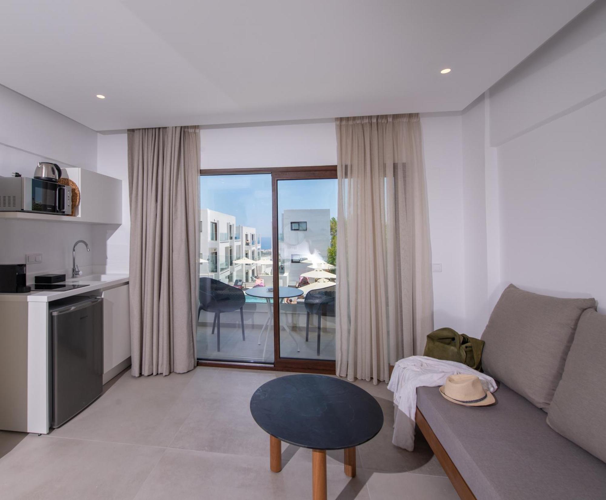 خيرسونِسوس Mika Villas & Suites المظهر الخارجي الصورة