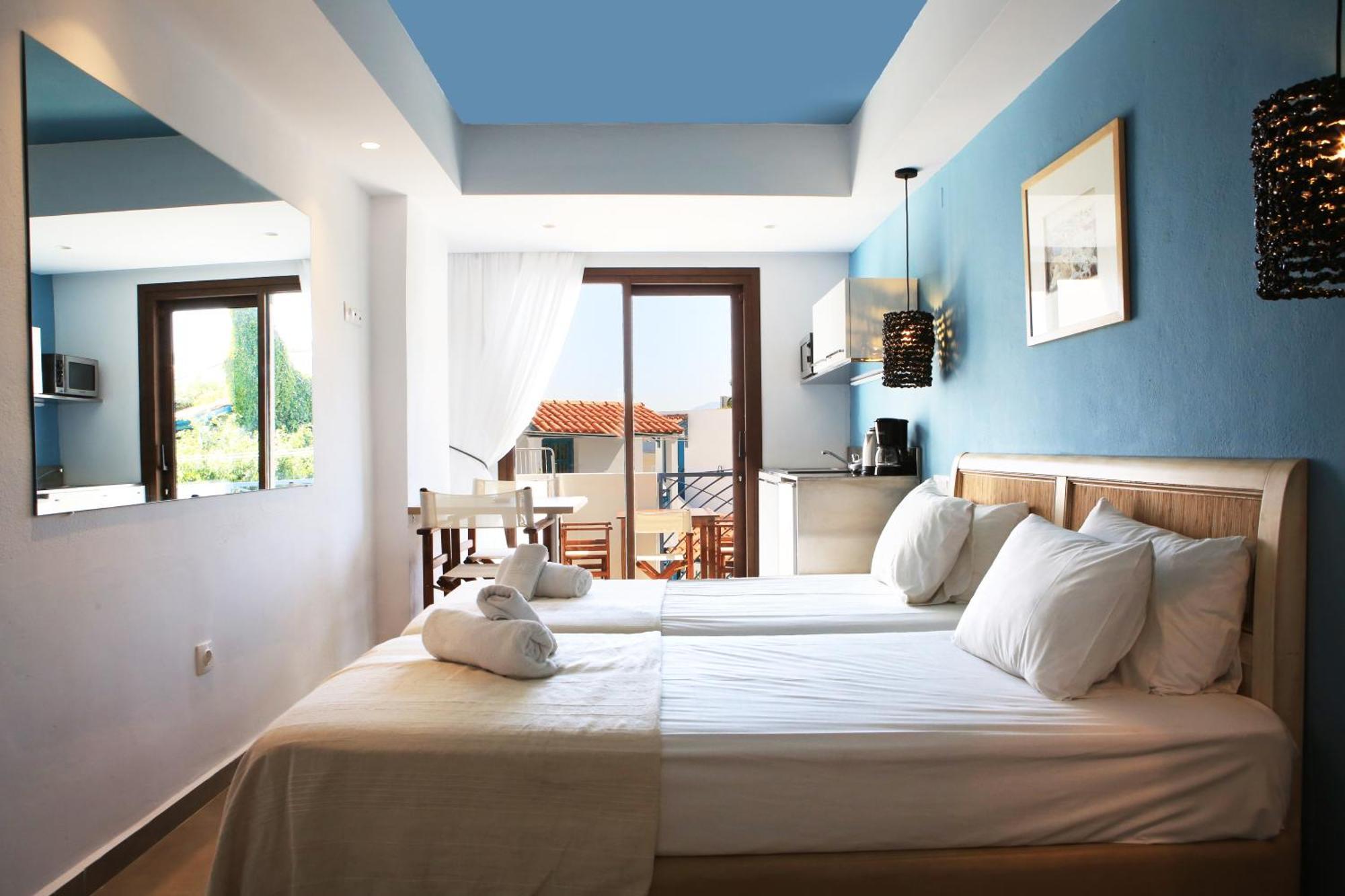 خيرسونِسوس Mika Villas & Suites الغرفة الصورة