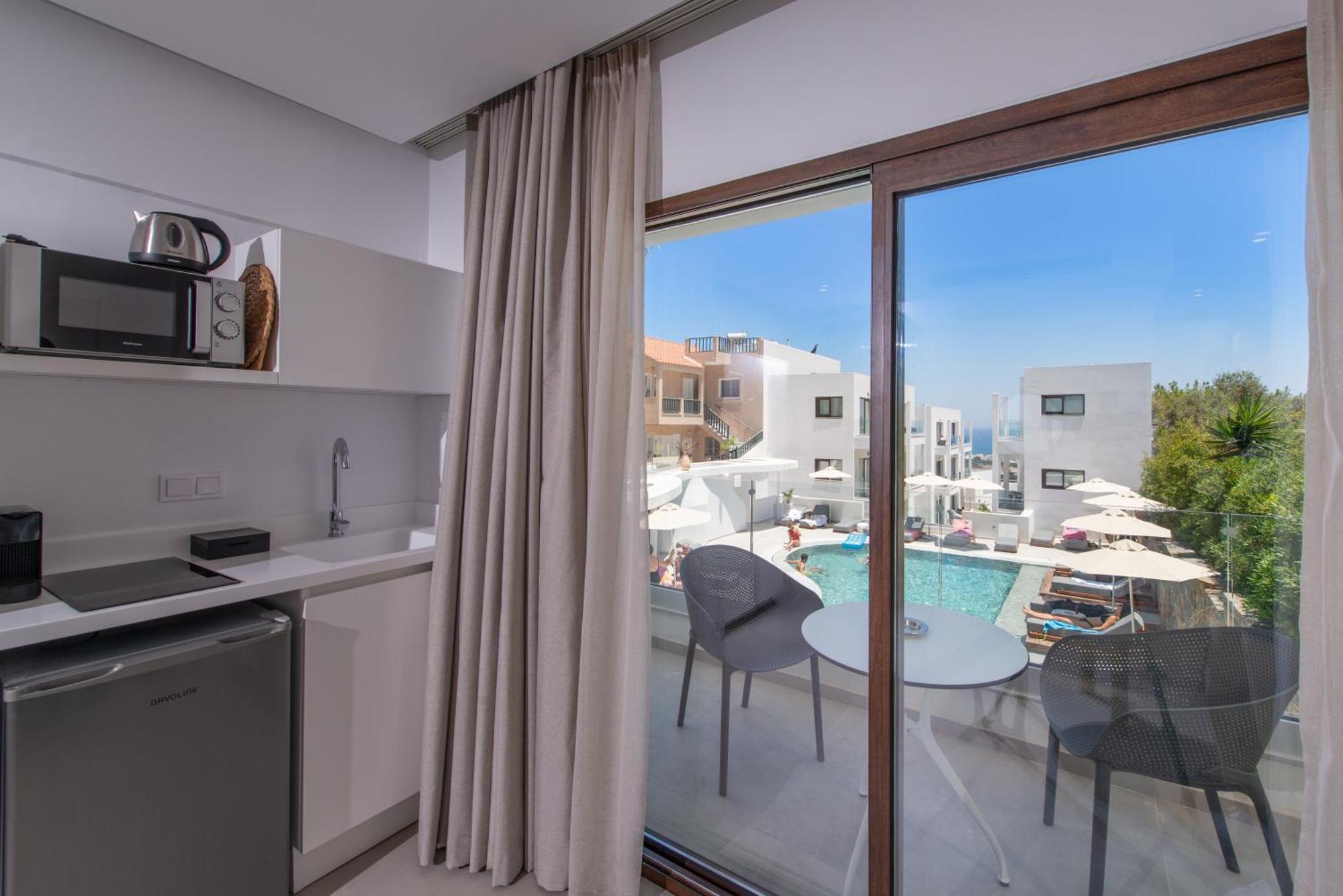 خيرسونِسوس Mika Villas & Suites الغرفة الصورة